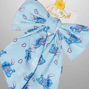 Moño Stitch con corazones